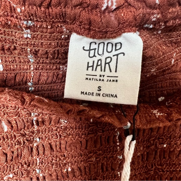 Good Hart by Matilda Jane NEW Smocked Peplum off the shoulder Top. Size Small - Picture 3 of 3